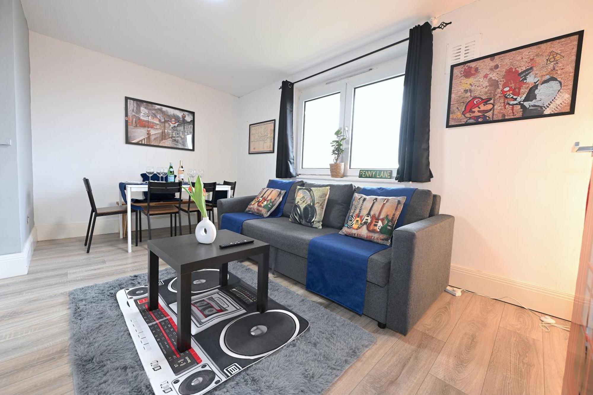 Superb 4 Bedroom Flat In The Heart Of Camden Town London Exterior photo