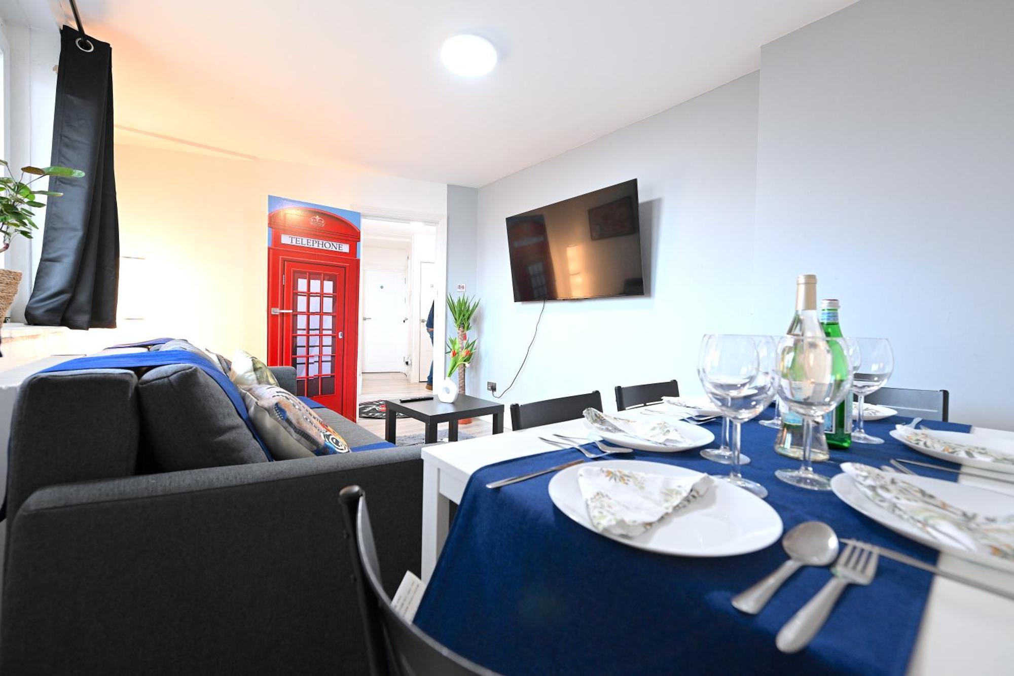 Superb 4 Bedroom Flat In The Heart Of Camden Town London Exterior photo